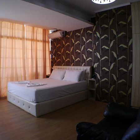 Espana Aparthotel Škalngur Екстериор снимка