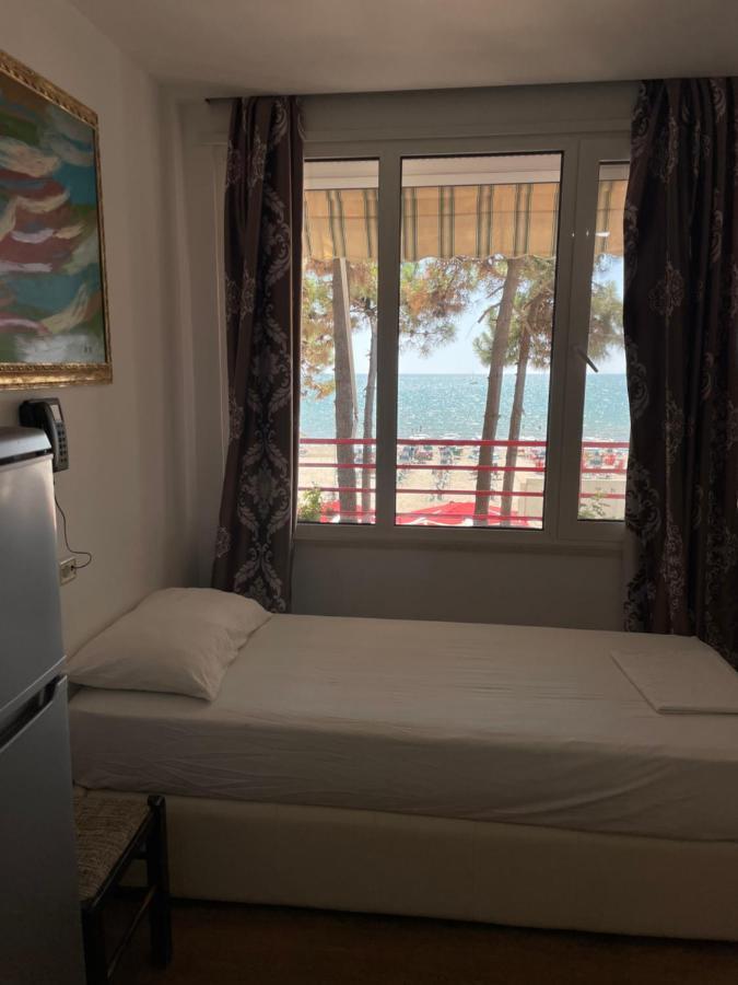 Espana Aparthotel Škalngur Екстериор снимка