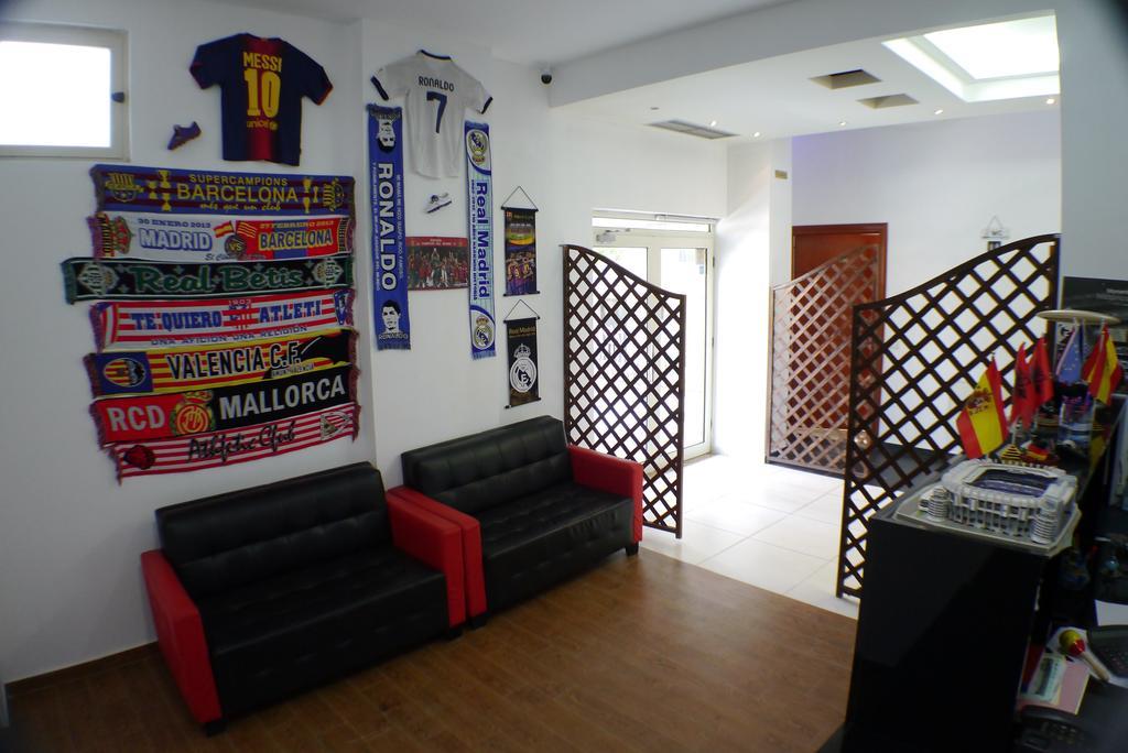 Espana Aparthotel Škalngur Екстериор снимка